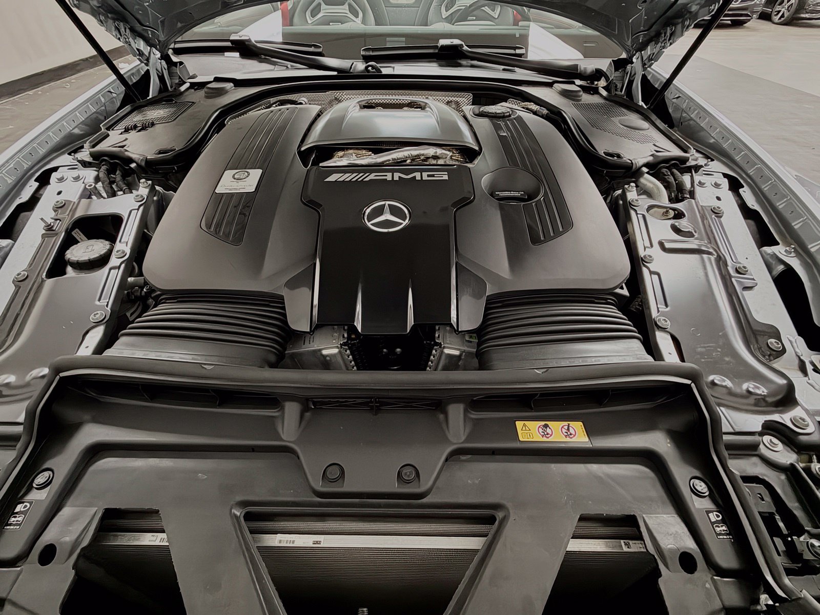 Used 2024 Mercedes-Benz SL 63 AMG 4MATIC image 37