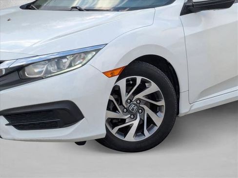 Used 2017 Honda Civic EX image 22