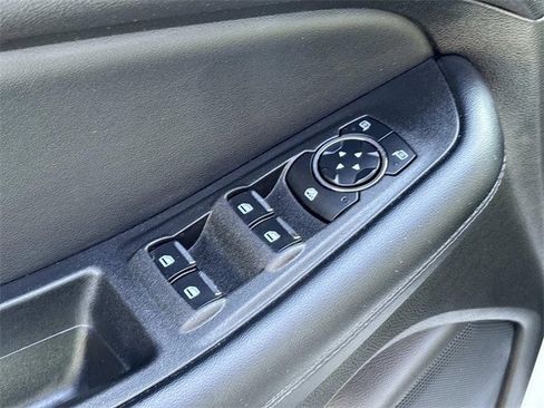 Certified 2024 Ford Edge SEL image 25