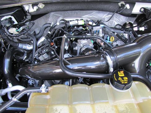 Used 2019 Ford F150 Lariat AWD/4WD image 40