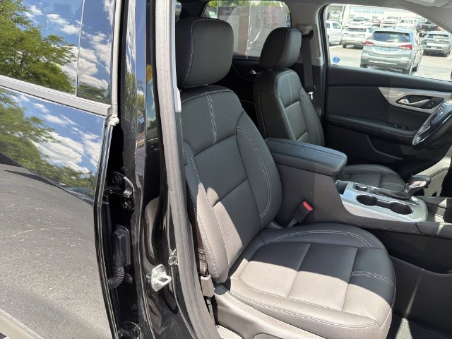 Certified 2026 Chevrolet Blazer LT w/ Midnight/Sport Edition AWD/4WD image 19