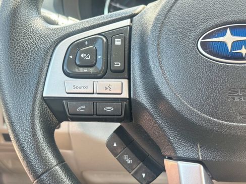 Used 2018 Subaru Forester 2.5i Premium AWD/4WD image 19