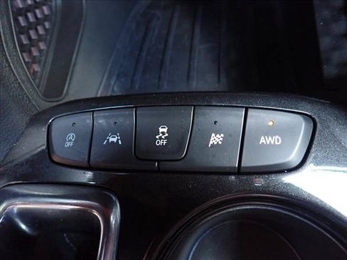 Used 2023 Chevrolet TrailBlazer ACTIV w/ Convenience Package AWD/4WD image 18