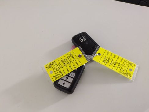 Used 2017 Honda Pilot Touring image 29