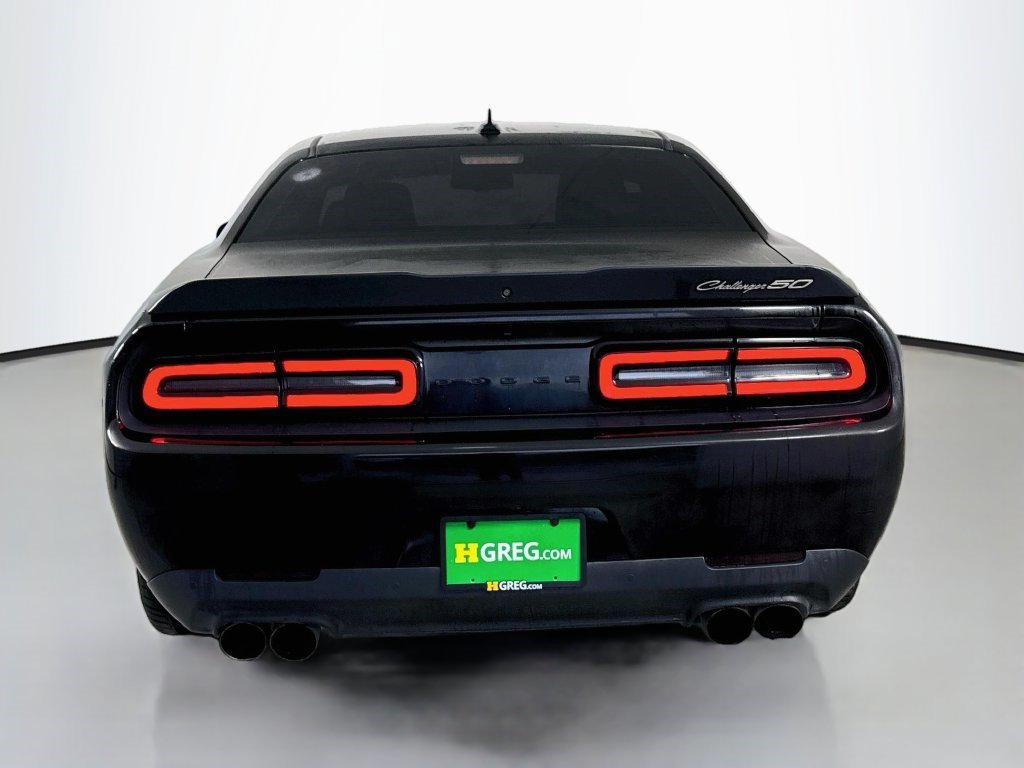 Used 2020 Dodge Challenger R/T RWD image 8