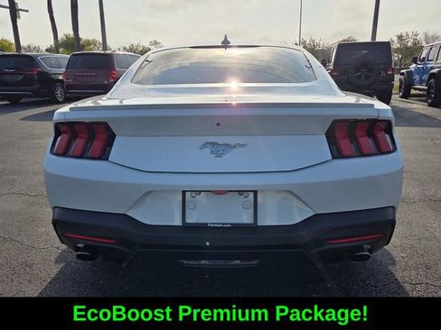 Used 2024 Ford Mustang Premium image 6