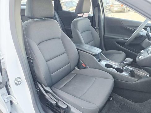 Used 2024 Chevrolet Malibu LT image 13