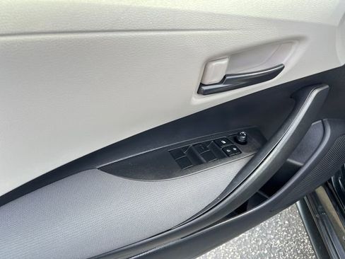 Certified 2022 Toyota Corolla LE w/ Carpet Mat Package (TMS) image 13