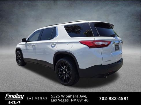Used 2020 Chevrolet Traverse LT FWD image 8