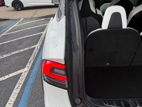 Used 2019 Tesla Model X AWD/4WD image 6