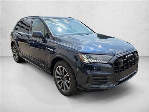 Used 2023 Audi Q7 2.0T Premium Plus w/ Premium Plus Package AWD/4WD image 3