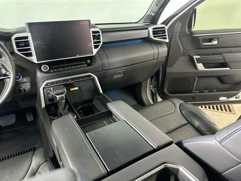 Used 2023 Toyota Tundra Platinum AWD/4WD image 21