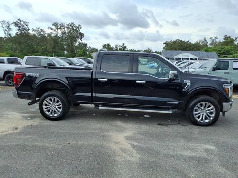 Used 2024 Ford F150 Lariat w/ Equipment Group 502A High AWD/4WD image 8