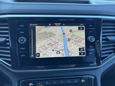 Certified 2023 Volkswagen Atlas Cross Sport SEL image 13