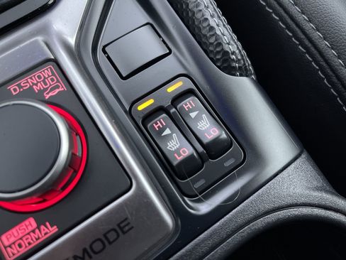 Certified 2023 Subaru Forester Limited image 21