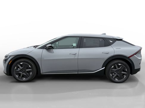 New 2025 Kia EV6 Light image 2
