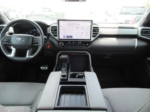 Used 2025 Toyota Tundra Limited w/ TRD Off-Road Package AWD/4WD image 14