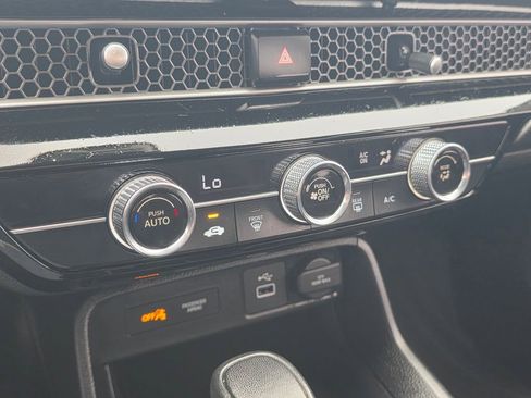 Used 2024 Honda Civic Sport image 28