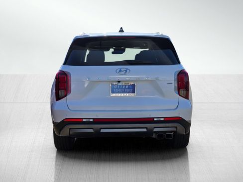 Used 2024 Hyundai Palisade SEL AWD/4WD image 5