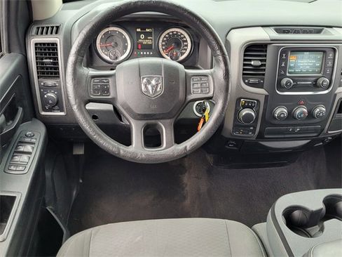 Used 2018 RAM 1500 Express w/ Black Ram 1500 Express Group image 7