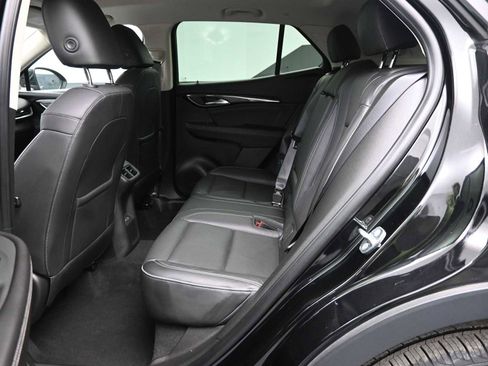 Used 2021 Buick Envision Essence w/ Technology Package I image 12