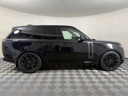 Used 2023 Land Rover Range Rover First Edition AWD/4WD image 9