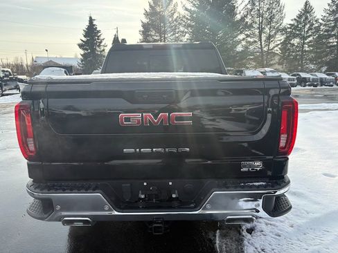 Used 2022 GMC Sierra 1500 SLT w/ SLT Premium Plus Package image 5