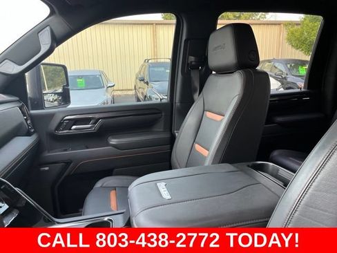 Used 2025 GMC Sierra 2500 AT4 w/ Max Trailering Package AWD/4WD image 10