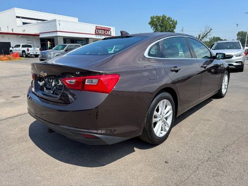 Used 2016 Chevrolet Malibu LT FWD image 5