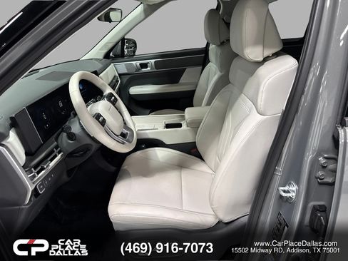 Used 2026 Hyundai Santa Fe SEL FWD image 15