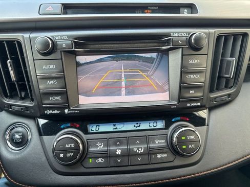 Used 2016 Toyota RAV4 SE image 24