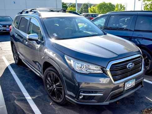 Used 2019 Subaru Ascent Touring w/ Popular Package #2 AWD/4WD image 4