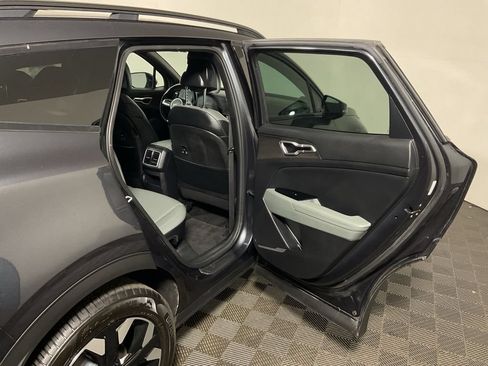 Used 2023 Kia Sportage X-Line w/ X-Line Premium Package AWD/4WD image 32