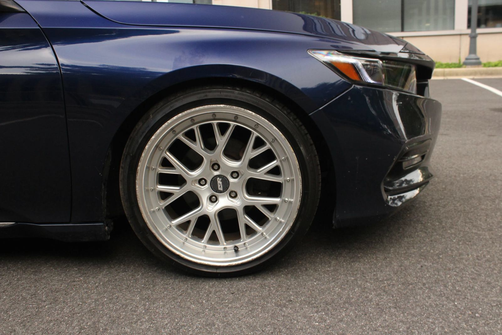 Used 2019 Honda Accord EX image 4