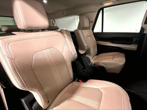 Used 2023 Ford Expedition Max Limited AWD/4WD image 33