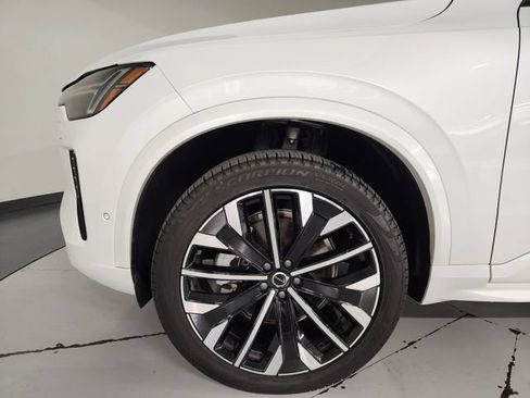 Used 2026 Volvo XC90 B6 Ultra w/ Protection Package Premier AWD/4WD image 11
