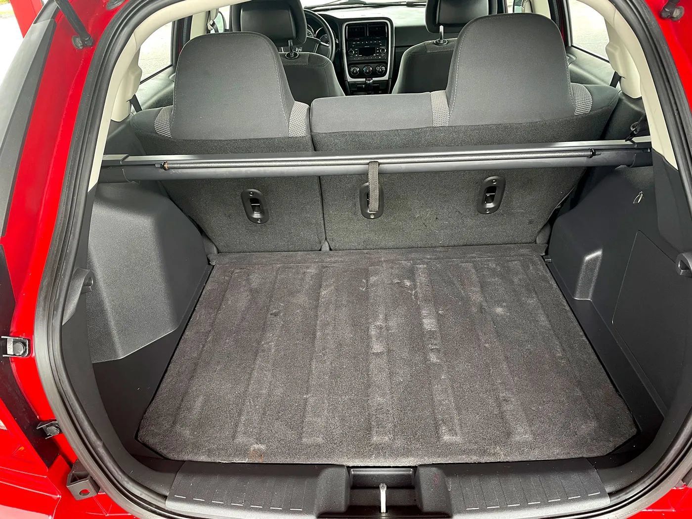 Used 2011 Dodge Caliber Mainstreet FWD image 6