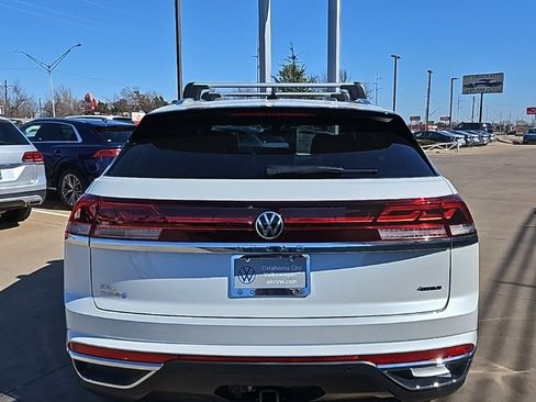New 2026 Volkswagen Atlas Cross Sport SEL image 6