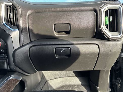 Certified 2020 GMC Sierra 1500 Denali w/ Denali Ultimate Package image 30