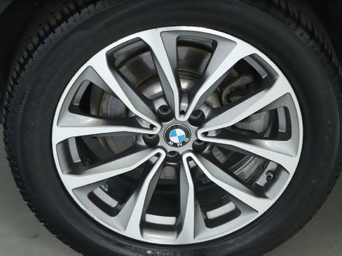 Used 2019 BMW X3 xDrive30i w/ Premium Package image 49
