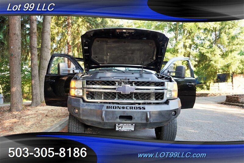 Used 2011 Chevrolet Silverado 3500 LTZ AWD/4WD image 27