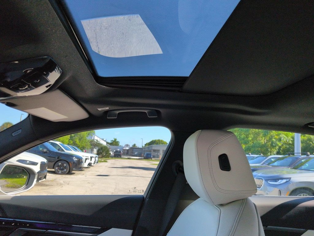 New 2027 BMW 530i xDrive w/ Premium Package AWD/4WD image 19