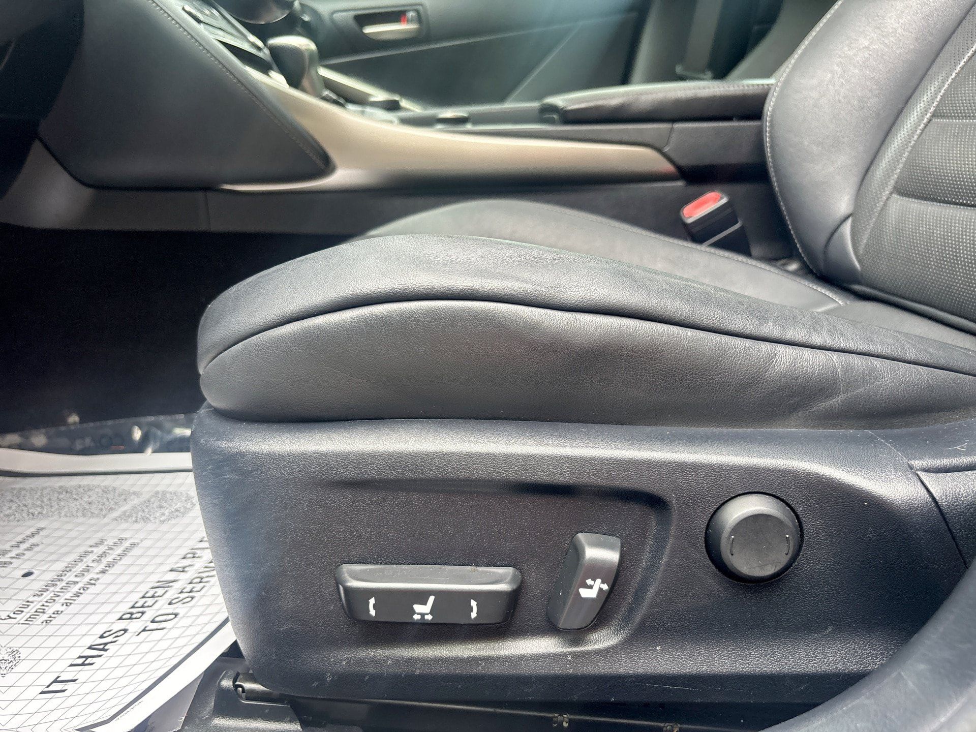 Used 2018 Lexus IS 300 F Sport w/ F Sport Package RWD image 14