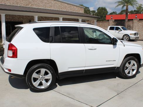 Used 2016 Jeep Compass Sport w/ Power Value Group image 30