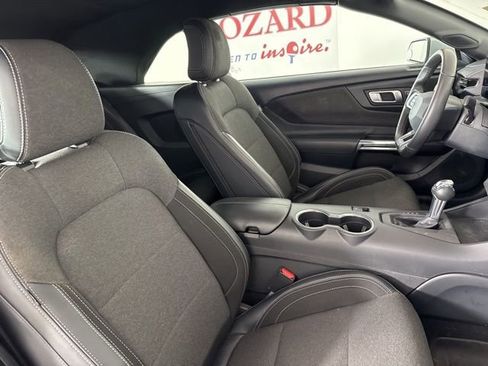 Used 2024 Ford Mustang Convertible image 16