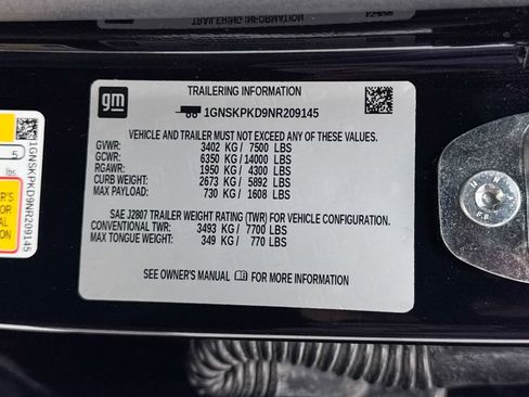 Used 2022 Chevrolet Tahoe Z71 w/ Luxury Package image 39