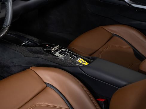Used 2023 Ferrari 296 GTS RWD image 37