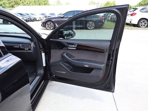 Used 2016 Audi A8 L TDI w/ Executive Package AWD/4WD image 40