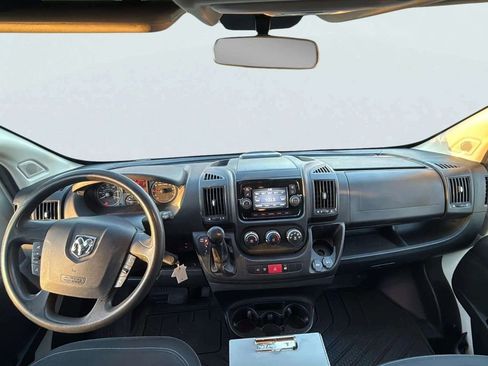 Used 2019 RAM ProMaster 1500 w/ Premium Appearance Group image 9