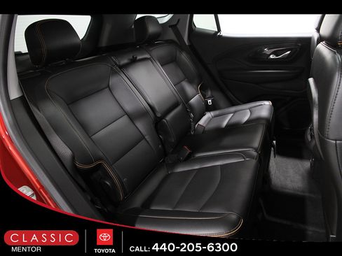 Used 2024 GMC Terrain AT4 AWD/4WD image 18